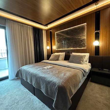 Hotel Macedonia Square Üsküp Dış mekan fotoğraf
