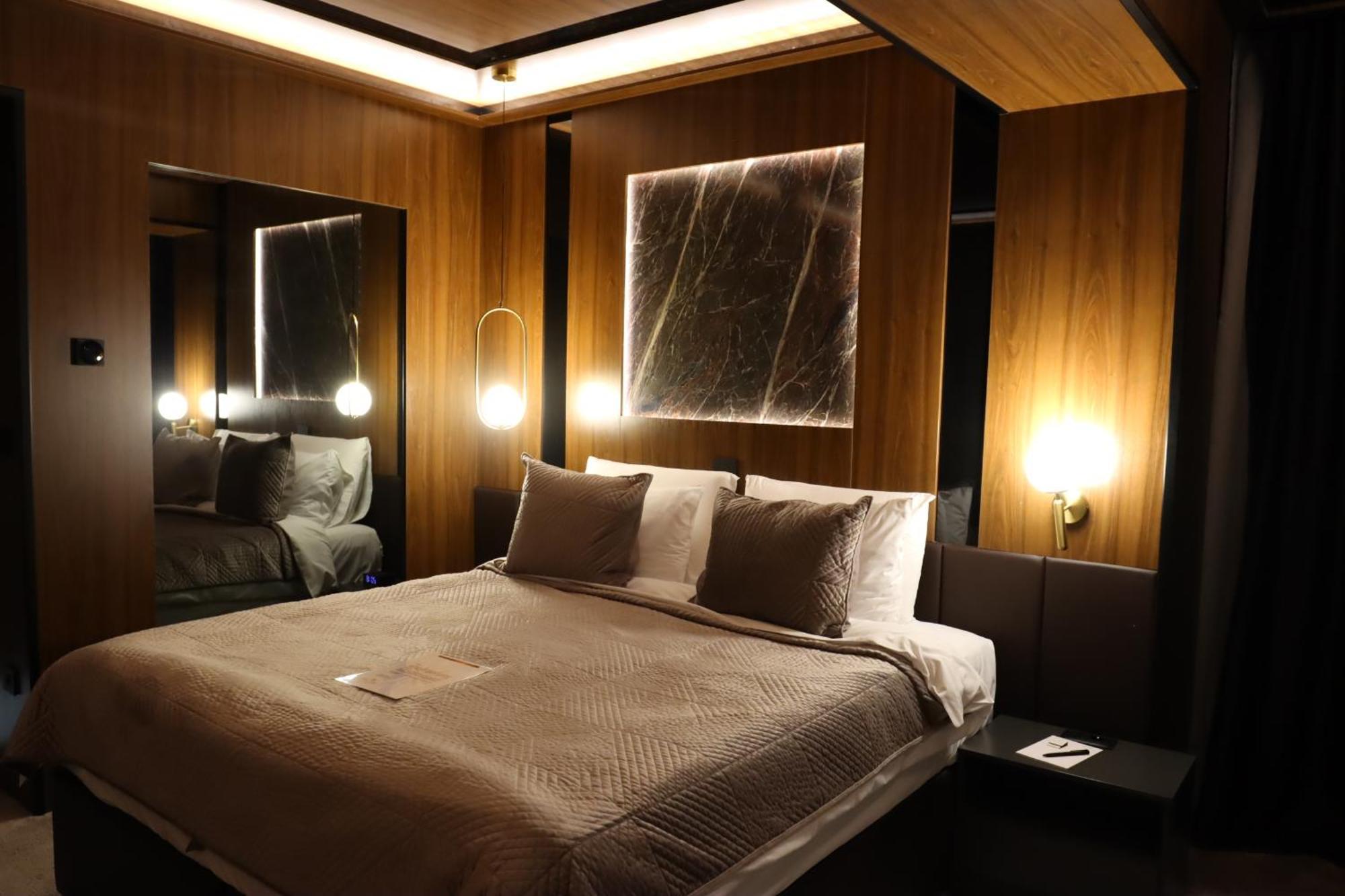 Hotel Macedonia Square Üsküp Dış mekan fotoğraf